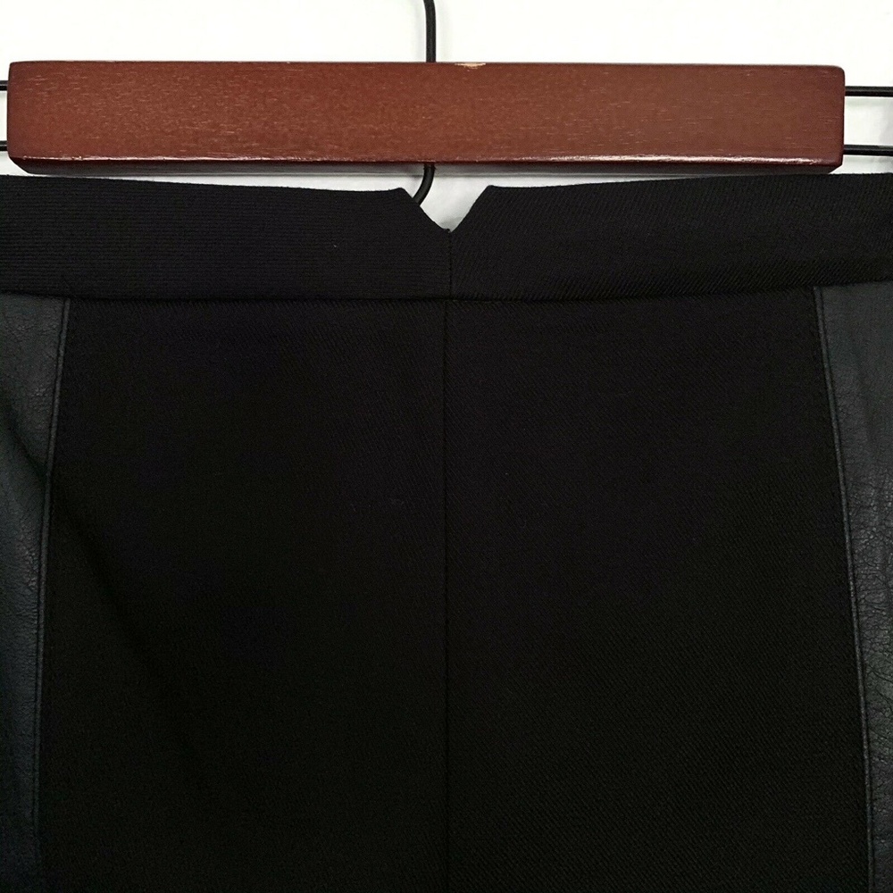 BCBGMaxAzria Brennan Pants Womens Size Small Black Faux Leather Crop High Rise - Picture 9 of 10